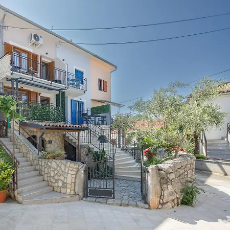 Apartman New *